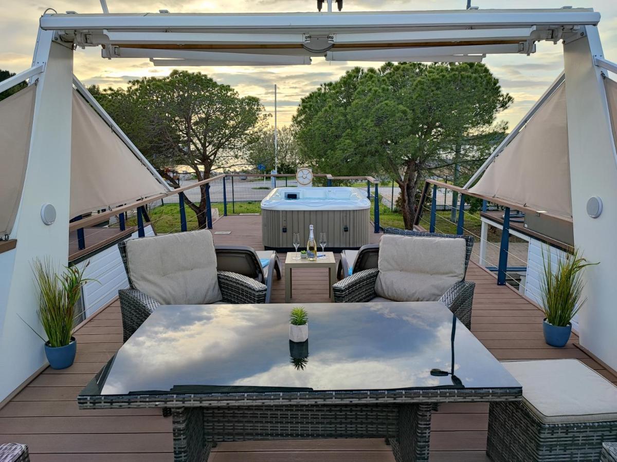 Sea Lux Floating House Ajda Portorose Vila Exterior foto